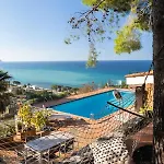 Stunning Seaview
