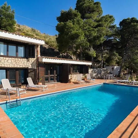 Stunning Seaview Villa Altavilla Milicia